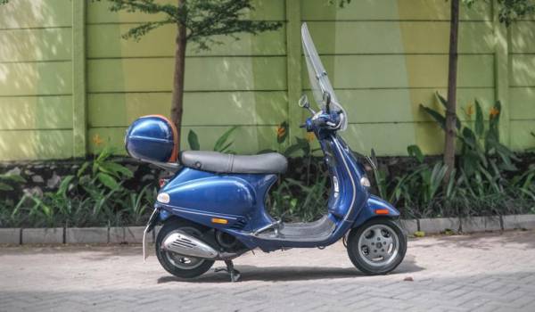 Pada artikel kali ini kami akan melanjutkan membahas mengenai jenis vespa klasik dan langka yang sangat diburu para kolektor