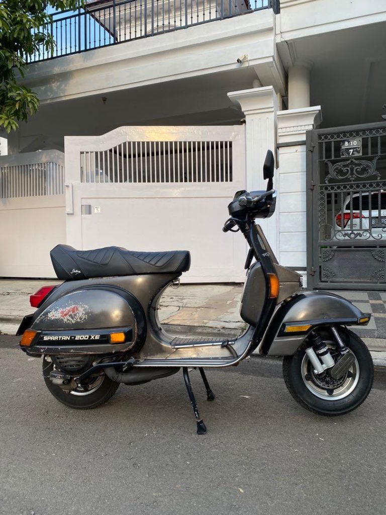 Pada artikel kali ini kami akan melanjutkan membahas mengenai jenis vespa klasik dan langka yang sangat diburu para kolektor