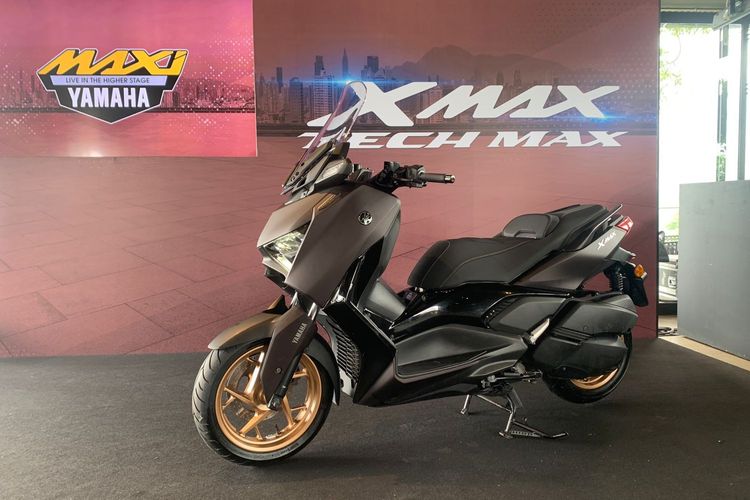 Yamaha XMAX 250 Tech Max